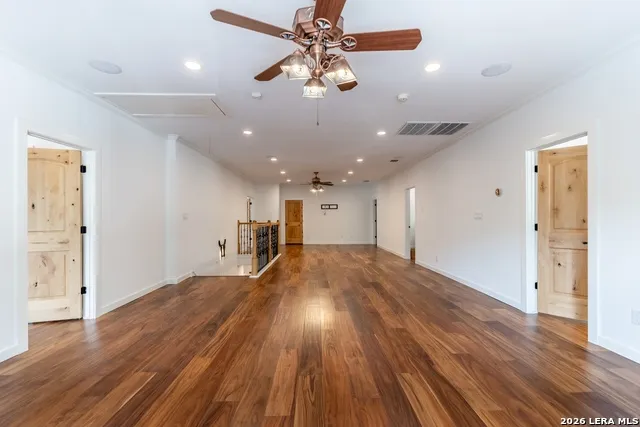 1080 FRELSBURG RD Alleyton, TX 78935
