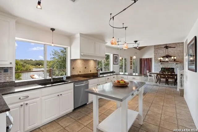 503 County Road 142 Burnet, TX 78611