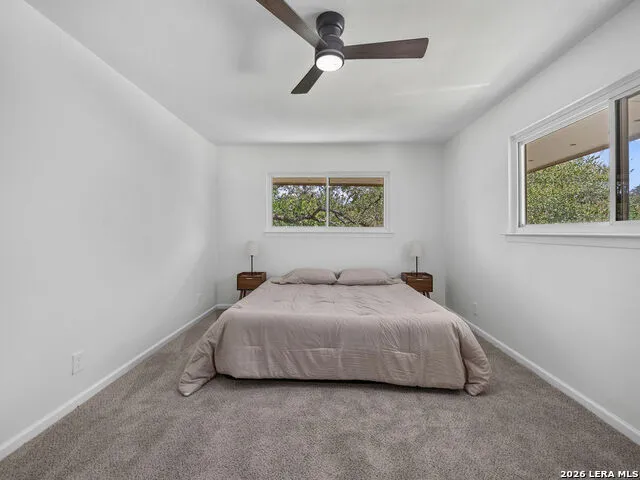 301 Sagecrest Dr Hollywood Park, TX 78232
