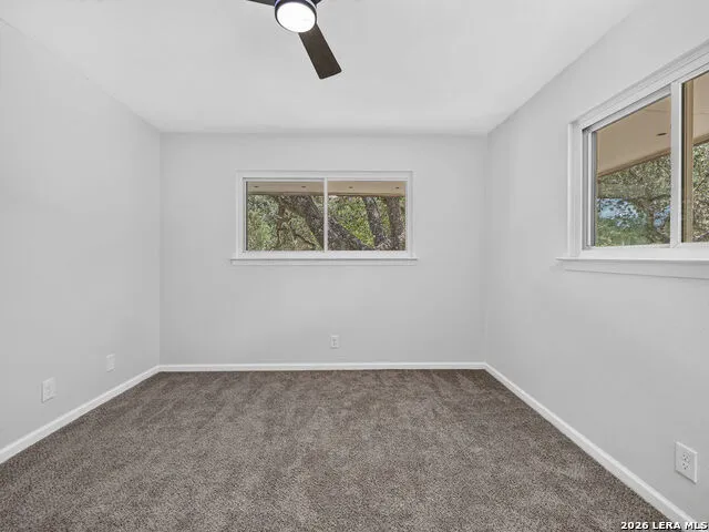 301 Sagecrest Dr Hollywood Park, TX 78232