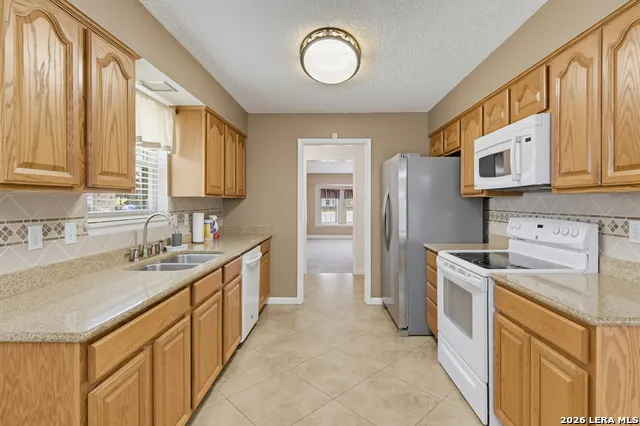 306 Southwick Cir Seguin, TX 78155