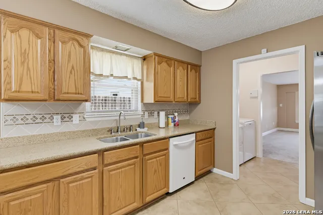 306 Southwick Cir Seguin, TX 78155