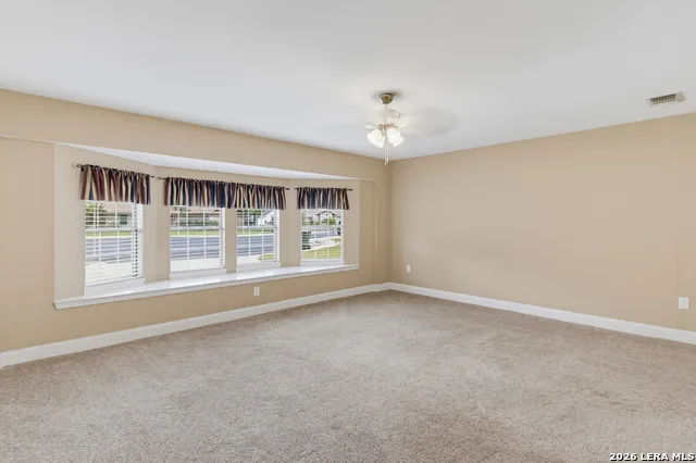 306 Southwick Cir Seguin, TX 78155