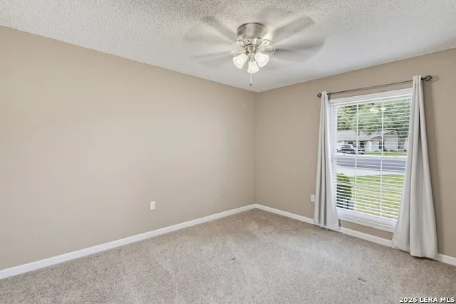 306 Southwick Cir Seguin, TX 78155