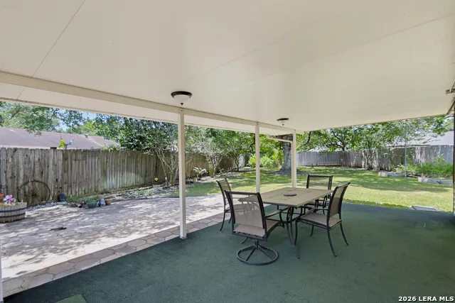 306 Southwick Cir Seguin, TX 78155