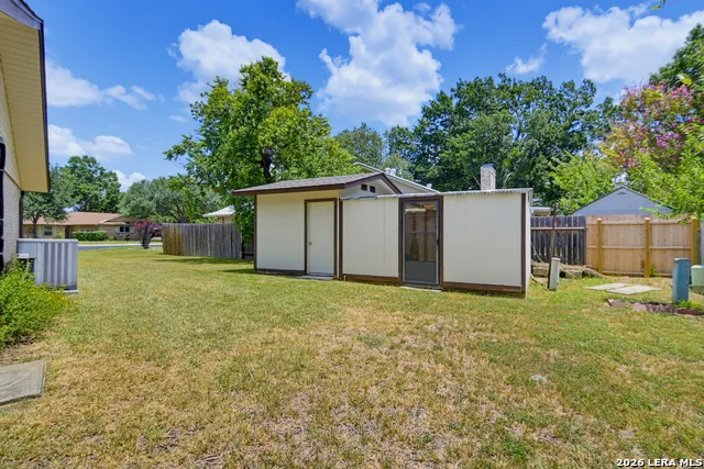 306 Southwick Cir Seguin, TX 78155
