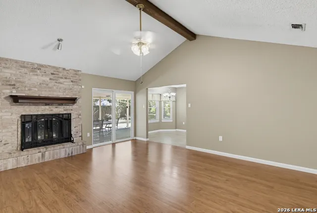 306 Southwick Cir Seguin, TX 78155