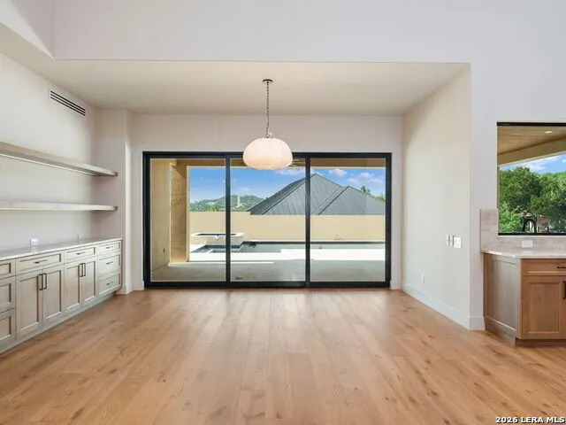 2 Dominion Vista San Antonio, TX 78257