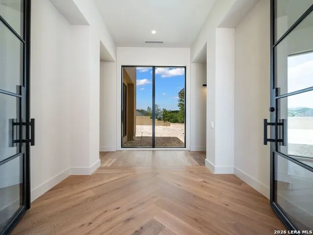 2 Dominion Vista San Antonio, TX 78257