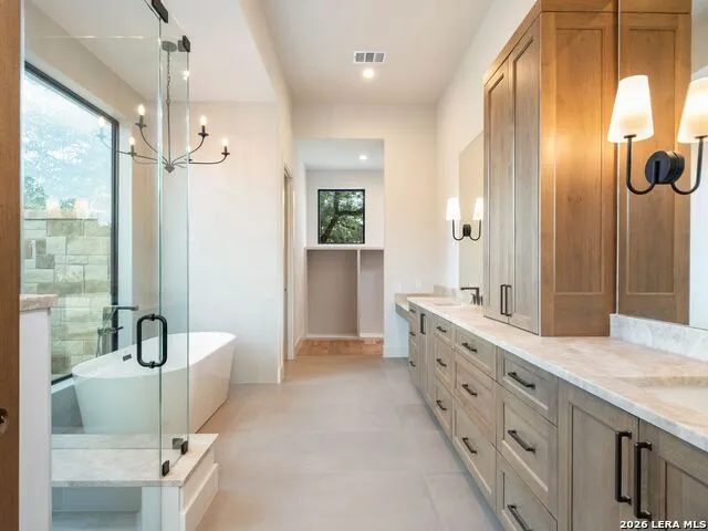 2 Dominion Vista San Antonio, TX 78257