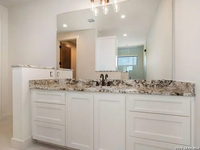 2 Dominion Vista San Antonio, TX 78257