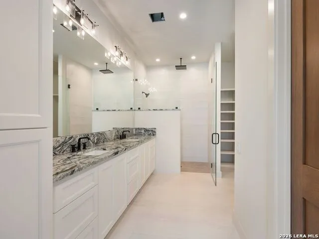 2 Dominion Vista San Antonio, TX 78257