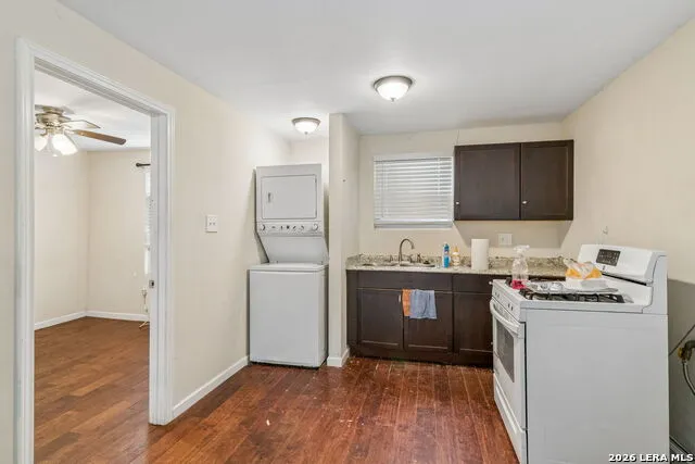 1032 W Woodlawn San Antonio, TX 78201
