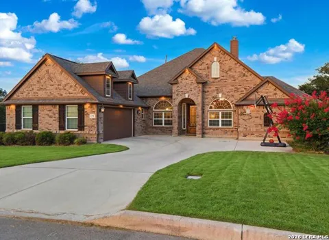 175 WAGON LN