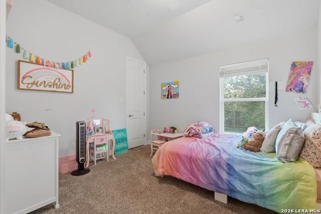 175 WAGON LN Castroville, TX 78009