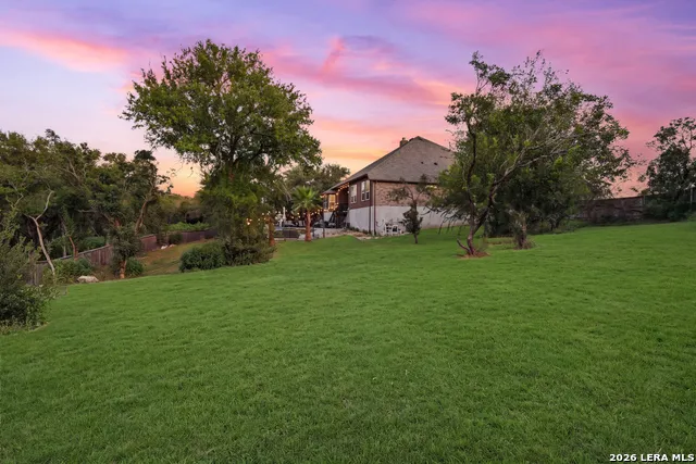 175 WAGON LN Castroville, TX 78009