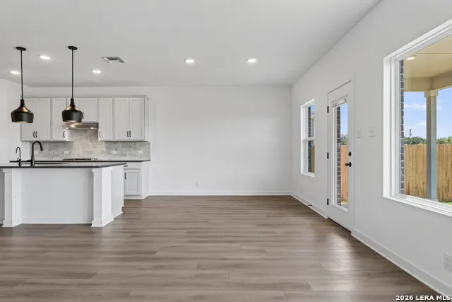 12102 Vista Flats Live Oak, TX 78233