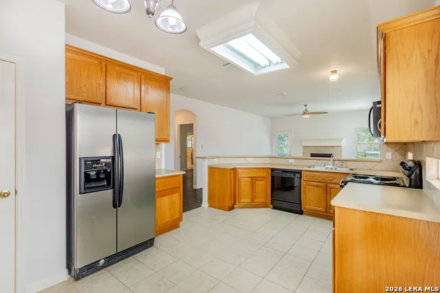 548 THURBER DR Schertz, TX 78154