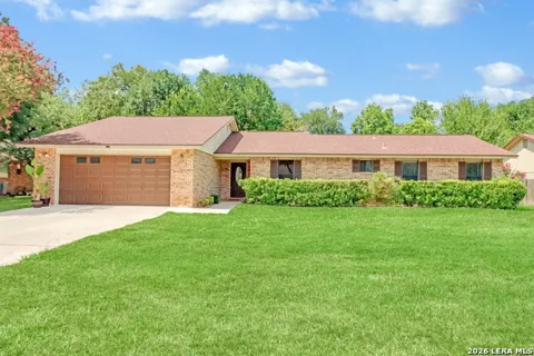 146 TWIN OAK RD