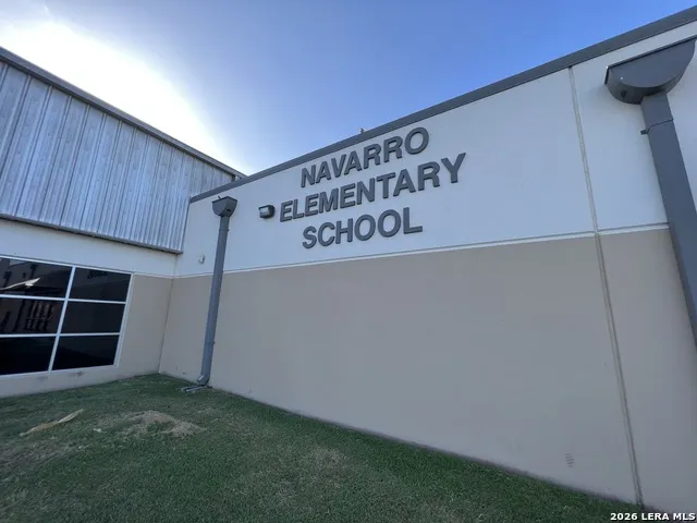 1229 Sweden Chill Seguin, TX 78155