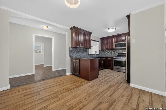 1603 Arroya Vista San Antonio, TX 78213