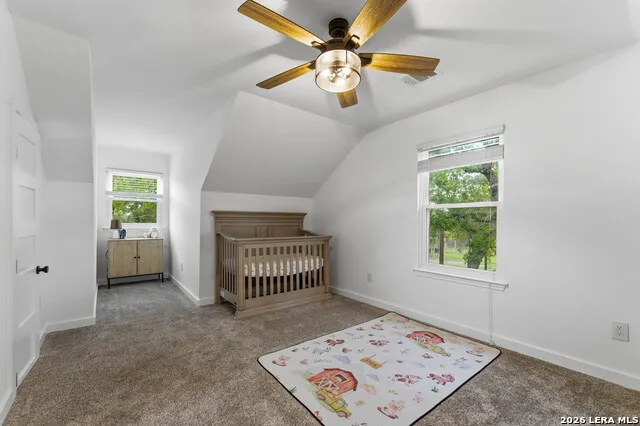 206 S Palo Alto Drive Floresville, TX 78114