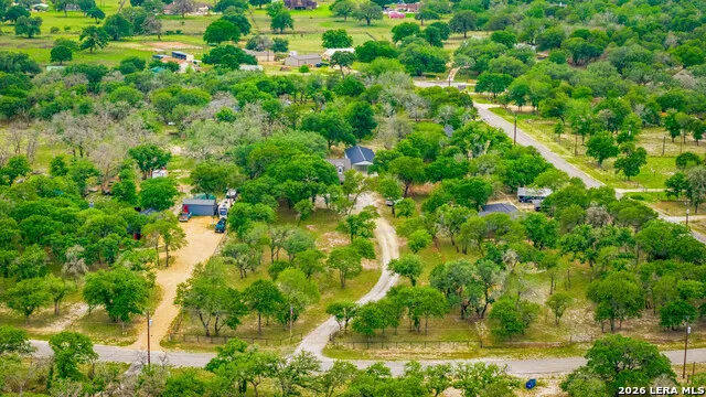 206 S Palo Alto Drive Floresville, TX 78114