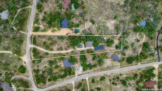 206 S Palo Alto Drive Floresville, TX 78114
