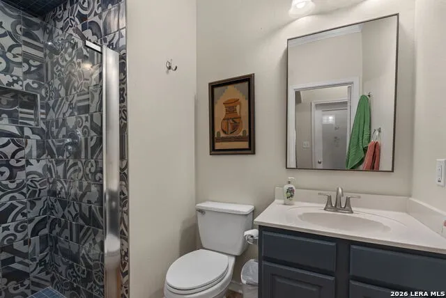 1040 County Road 2720 Mico, TX 78056