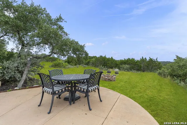 1040 County Road 2720 Mico, TX 78056