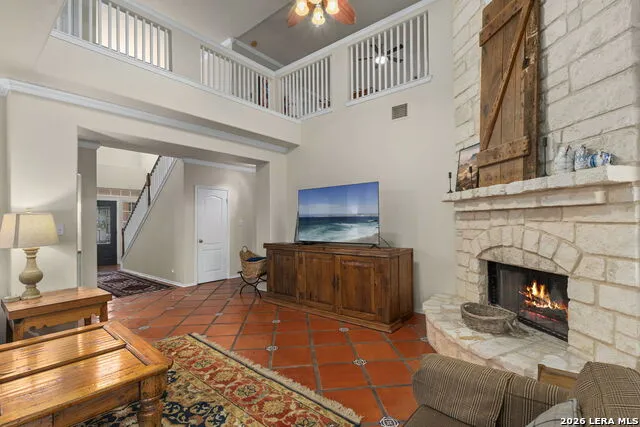 1040 County Road 2720 Mico, TX 78056
