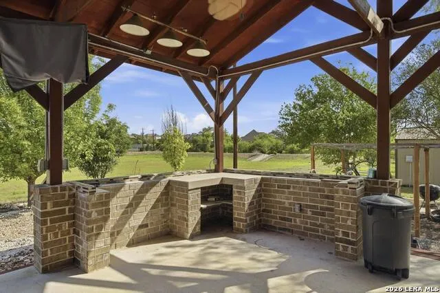 287 Cascade Trail Castroville, TX 78009
