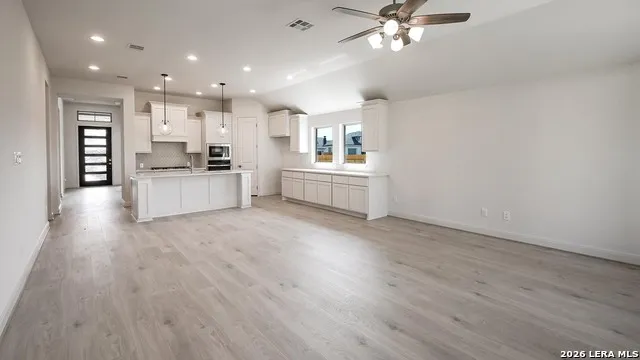 2916 Flaxen Way Seguin, TX 78155
