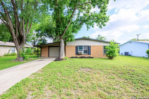 315 CRESHAM DR