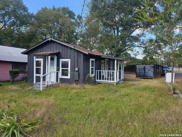 701 roosevelt Longview, TX 75601