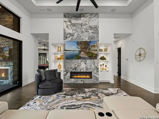 1709 Paradise Pkwy Canyon Lake, TX 78133