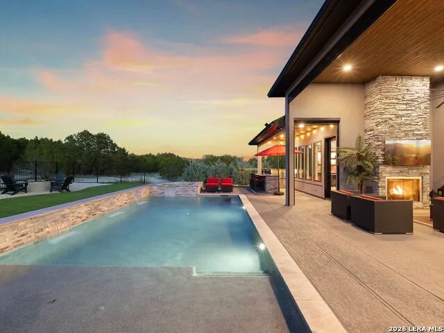1709 Paradise Pkwy Canyon Lake, TX 78133
