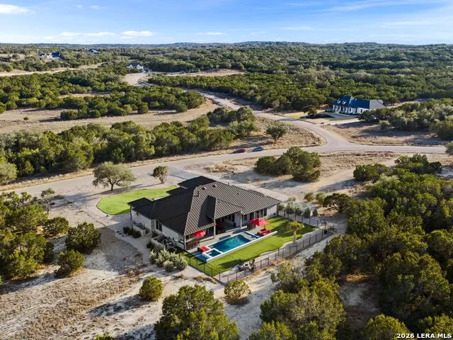 1709 Paradise Pkwy Canyon Lake, TX 78133