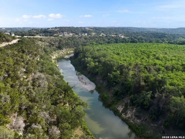 1709 Paradise Pkwy Canyon Lake, TX 78133