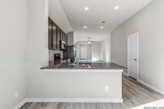11122 Schmidt Lane Converse, TX 78109