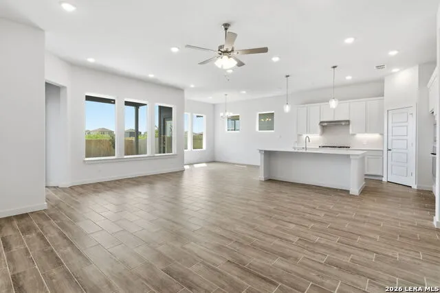 10262 Bartenheim Drive Schertz, TX 78154