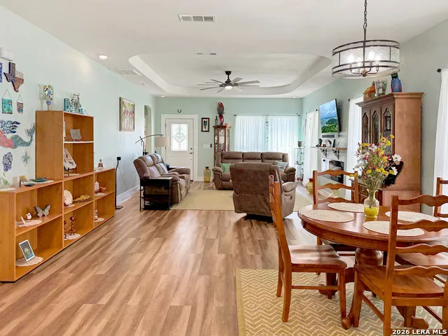 2872 Lakeview Canyon Lake, TX 78133