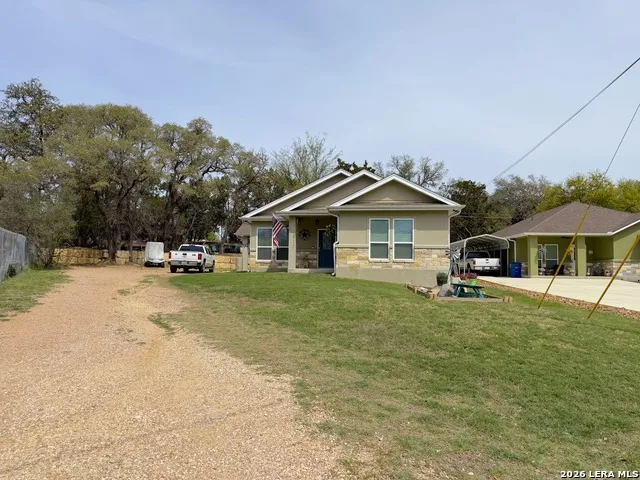 2872 Lakeview Canyon Lake, TX 78133