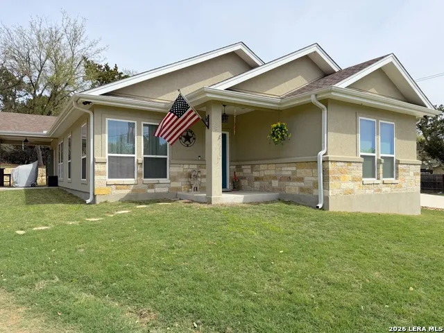 2872 Lakeview Canyon Lake, TX 78133