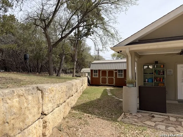 2872 Lakeview Canyon Lake, TX 78133
