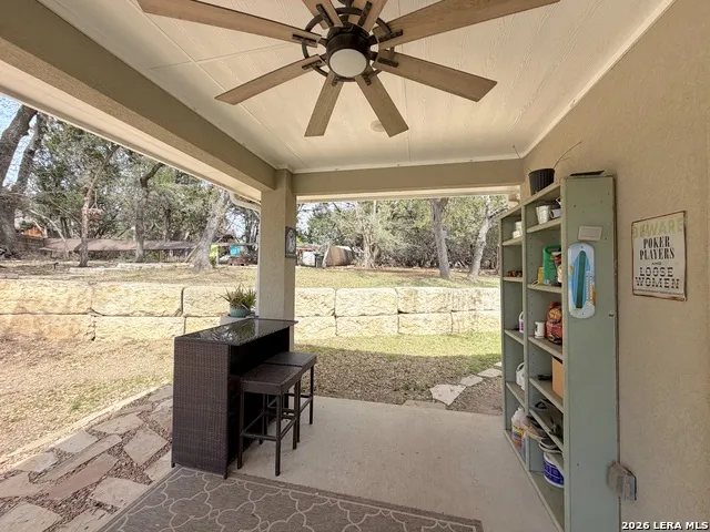 2872 Lakeview Canyon Lake, TX 78133