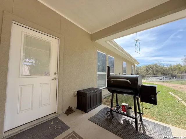 2872 Lakeview Canyon Lake, TX 78133