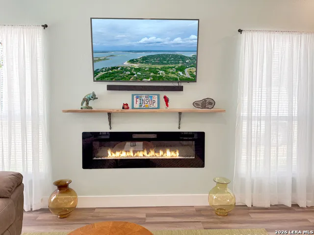 2872 Lakeview Canyon Lake, TX 78133