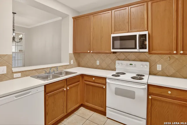 2608 Grayson Way San Antonio, TX 78232