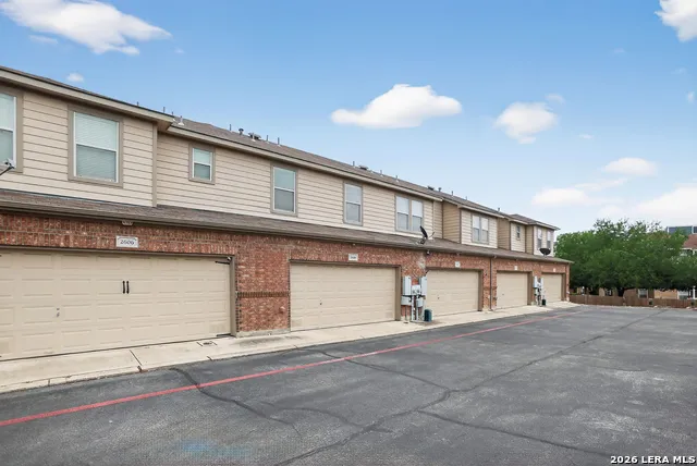 2608 Grayson Way San Antonio, TX 78232